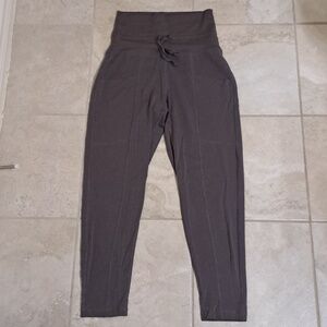 FABLETICS xs lavender purple silky soft workout pants, barely worn!